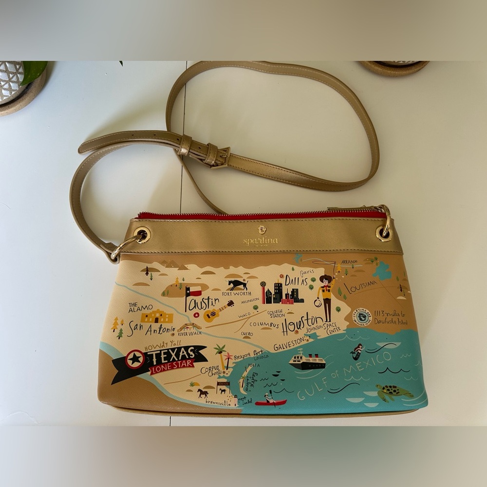 Spartina 449 Crossbody Bag with Texas Map Design - Picture 2 of 4